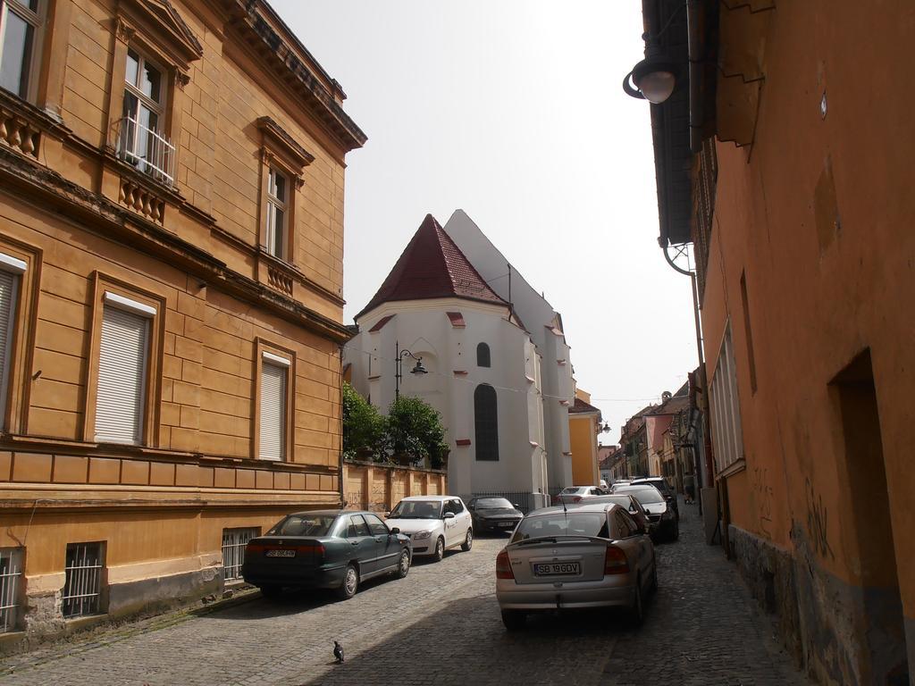 Gothic House Lejlighed Sibiu Eksteriør billede